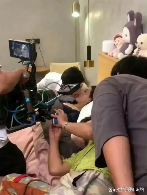 亚洲av少妇一区二区成年男人的相关介绍
