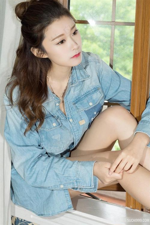 女老师被人操的相关介绍