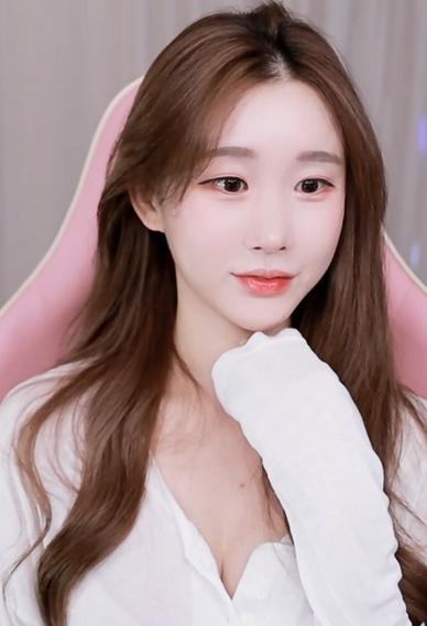 伊人久久大香蕉7在线影院的相关介绍