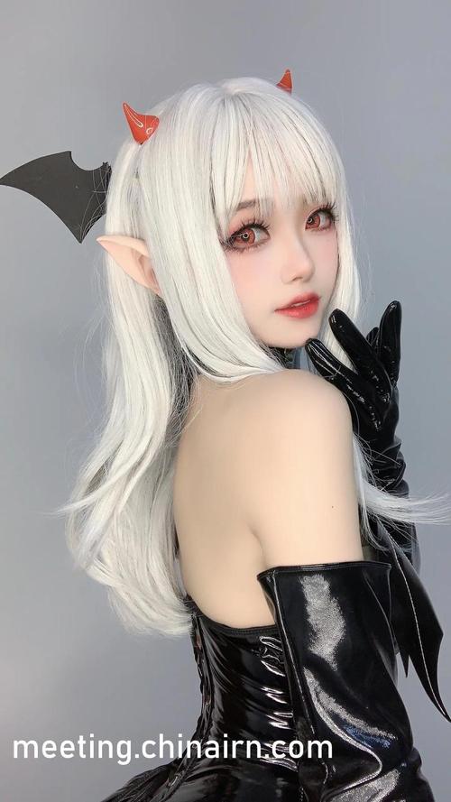 欧美 人妻 综合 在线的相关介绍