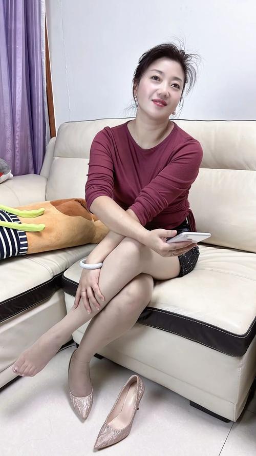 伦理片妻子的按摩的相关介绍