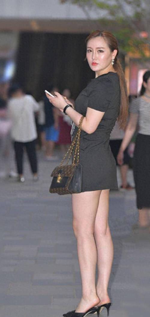 私人家庭影院3355的相关介绍