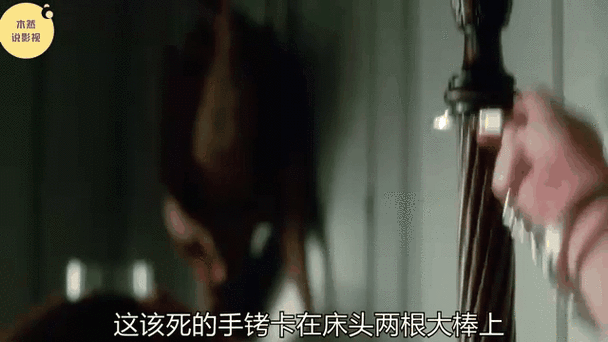 老师悄悄舔女学生全身视频的相关介绍