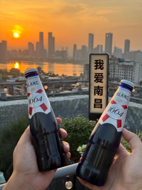 大陆老人艳情毛毛大片的相关介绍