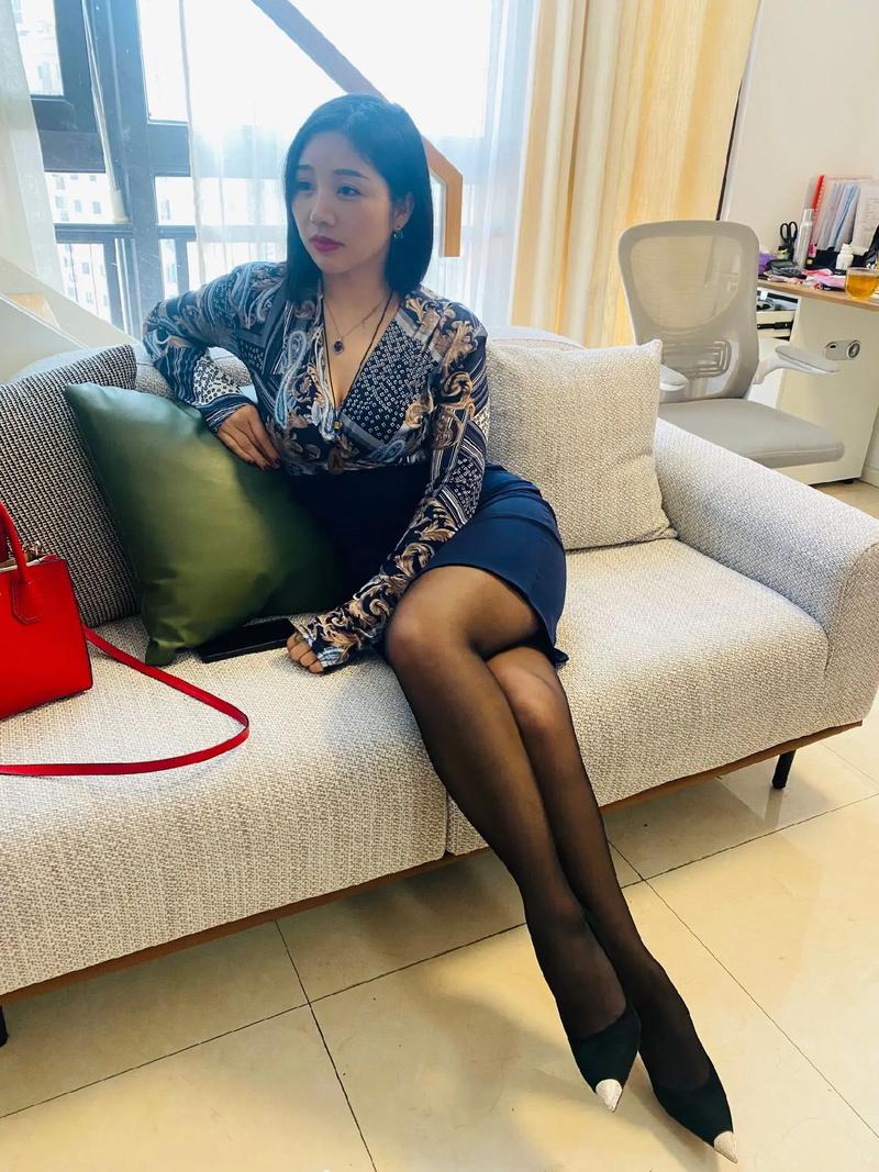 快狼人影院的相关介绍