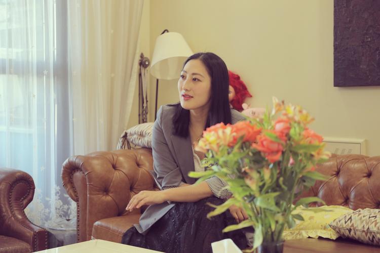 妻子去按摩伦理片的相关介绍