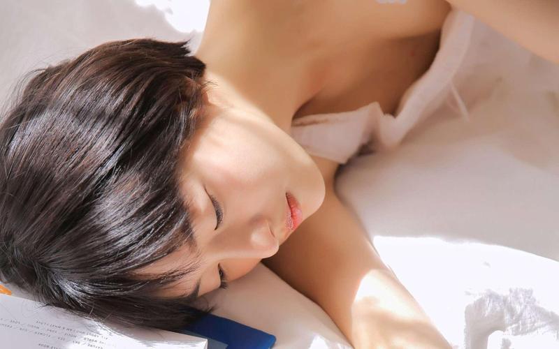 亚洲美女久久久久久久久av的相关介绍