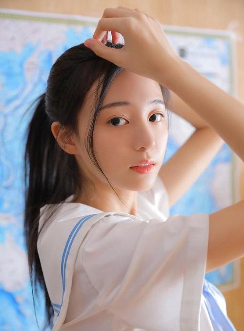 一边摸一边吻的相关介绍