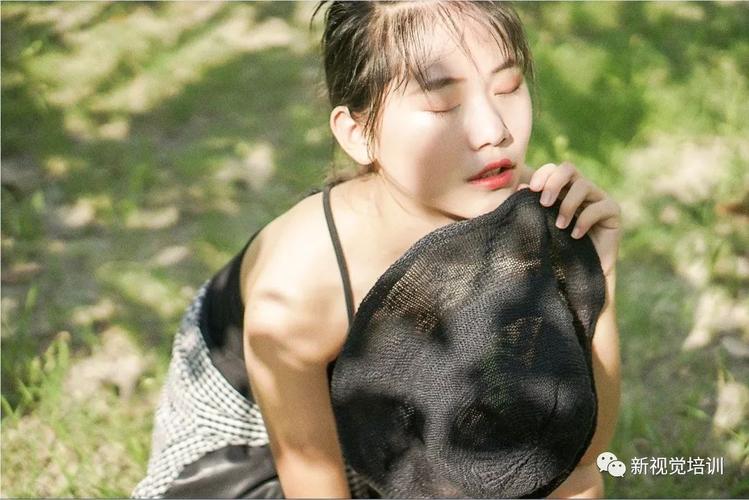 不花钱看毛片的相关介绍