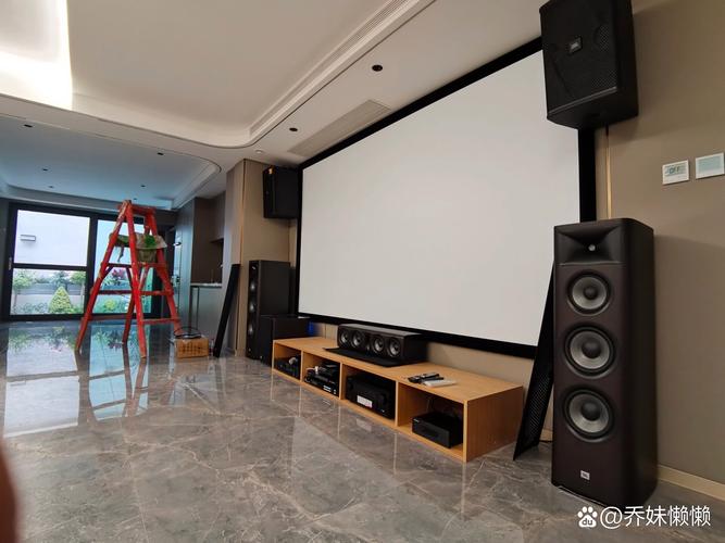 意大利情色hd的相关介绍