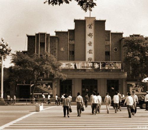 欧美激情一区二区久久的相关介绍