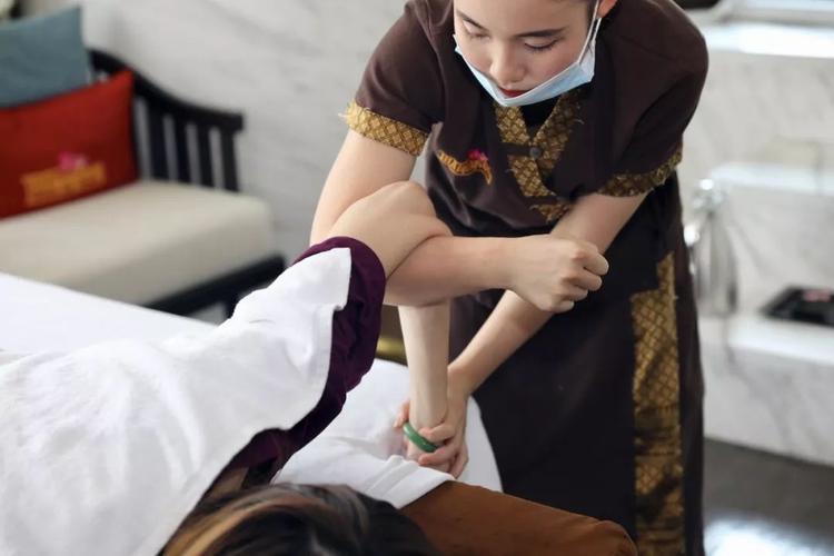 久久免费看少妇高潮av特黄1的相关介绍