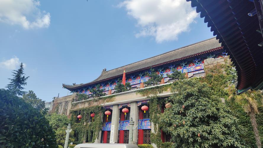 100分影院的相关介绍