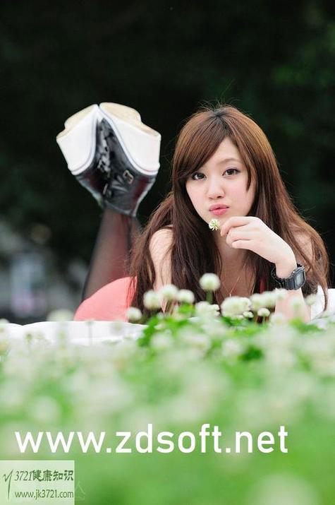 日本《少妇精油按摩》的相关介绍